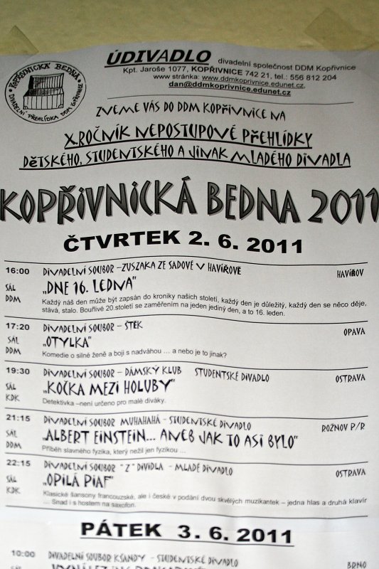 Divadelní přehlídka Kopřivnická bedna 4.6.2011