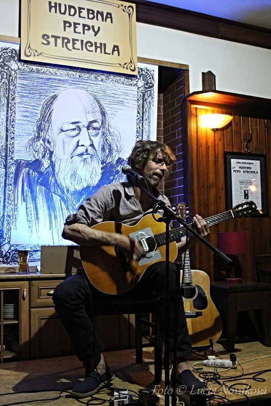 Justin Lavash v Schontalu, 4.7.2014