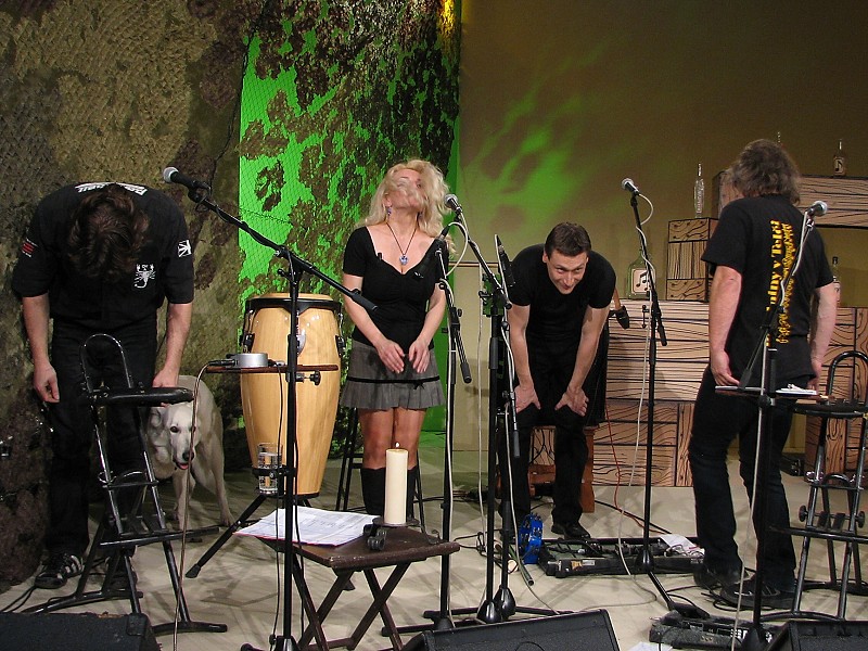 Devítka v TV Noe, 19.4.2012