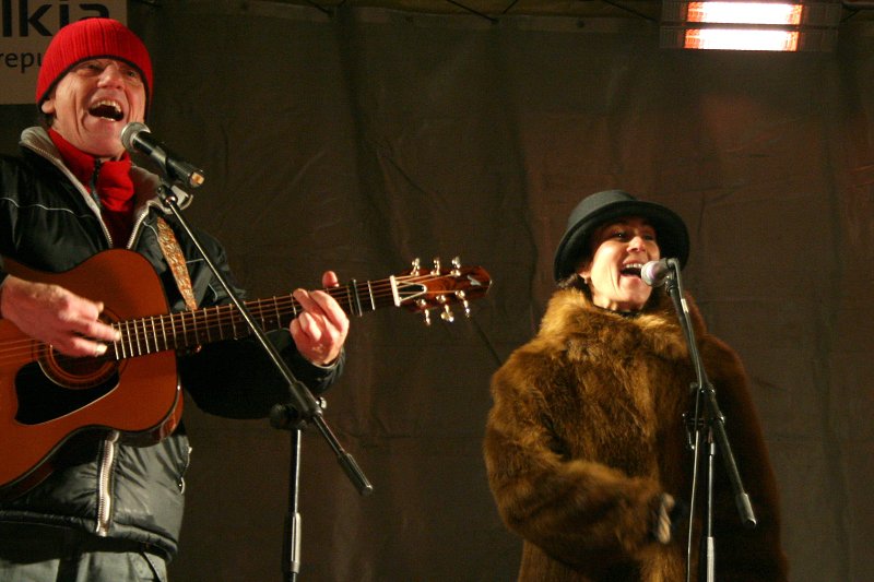 Žalman a Hosté - vánoční jarmark Havířov 4.12.2010